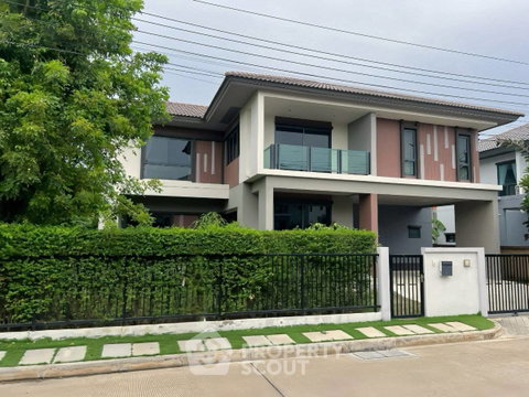 บ้าน 4 ห้องนอน ให้เช่า ใน บุราสิริ วงแหวน-อ่อนนุช (ID 3128469)