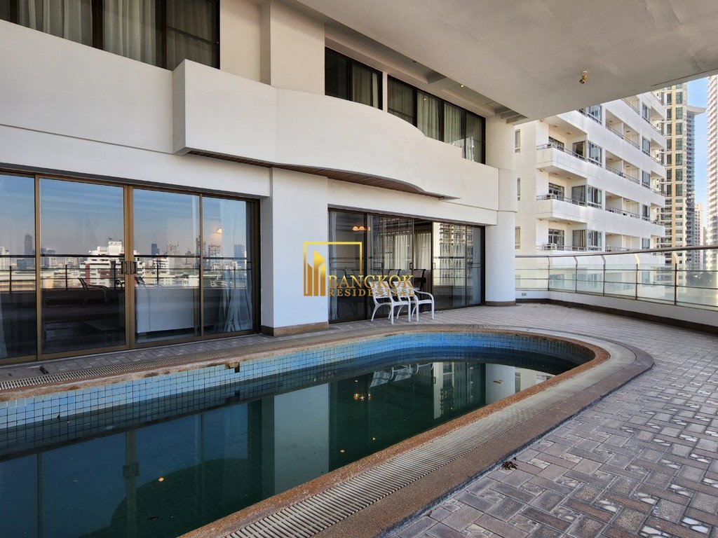 รูป Le Raffine 24 | 3 Bedroom Duplex Condo With Private Pool Area - BR15087CD - รูปที่ 11/44