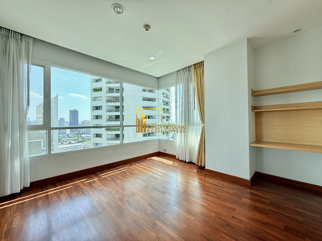 รูป Charming 3 Bedroom Apartment For Rent in Phrom Phong Area - BR0071AP - รูปที่ 14/47
