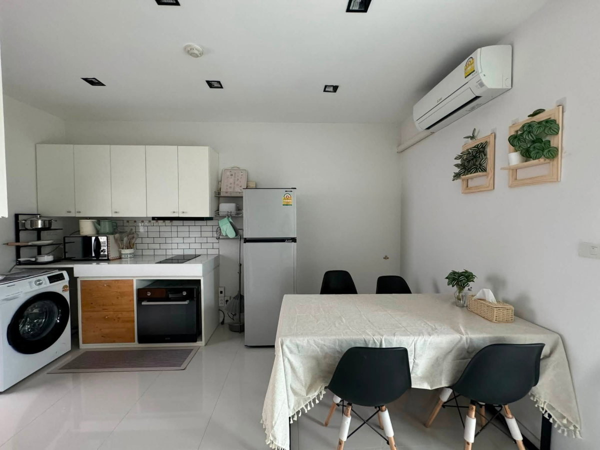 รูป POS ทาวน์โฮม 2 ชั้น ใกล้ รพ.ลานนา นิมมาน เมญ่า เฟอร์นิเจอร์และเครื่องใช้ไฟฟ้าครบ พร้อมเข้าอยู่ได้เลย  - รูปที่ 20/25