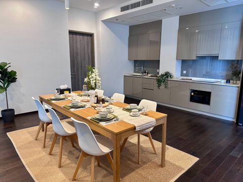 Whizdom Essence Sukhumvit 101 | Luxury 4-Bedroom Condo for Rent | 202 SQ.M. | High Floor & Ceilings | Near BTS Punnawithi & True Digital Park