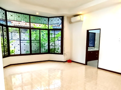 บ้านเดี่ยว พิพิธภัณฑ์ยางพารา  : House for Sale Noen Phlap Whan East Pattaya 2 Bedroom