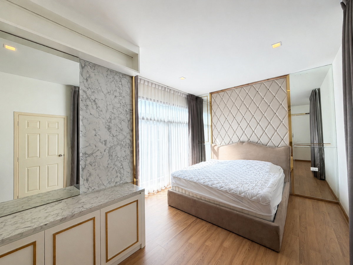 รูป 🔥 ทาวน์โฮม 3 ชั้น ทำเลปิ่นเกล้า–กาญจนาภิเษก 🏡 บ้านเปี่ยมสุข 🏡 เพียง 4.29 ล้านบาท! 🔥 - รูปที่ 5/20