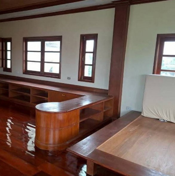 รูป ขายด่วน! บ้านใหญ่สวยมาก354 ตร.ว. หน้าทะเลสาบ กฤษดานคร 30 เทพารักษ์ แปลงหายาก! - รูปที่ 11/12
