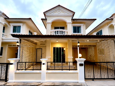 Twin houses for sale Thai Polymer Textile  : House for Sale – Nirun Ville 12, Soi Wat Sriwareenoi