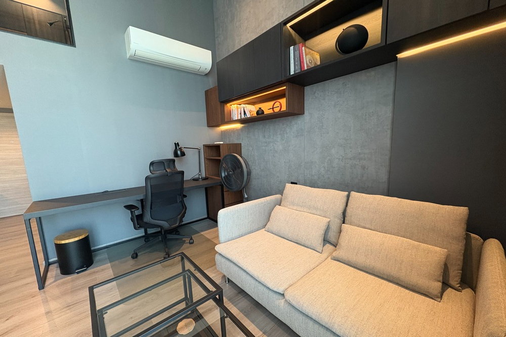 รูป ขายด่วน !! The Reserve Phahol - Pradipat, 1 นอน Loft, 1 น้ำ, ห้องอยู่ทางทิศเหนือ, ตกแต่งสไตล์โมเดิร์น, ทำเลดี ! Code C20241200036 แต่งครบ, ราคาพิเศษ! - รูปที่ 8/8