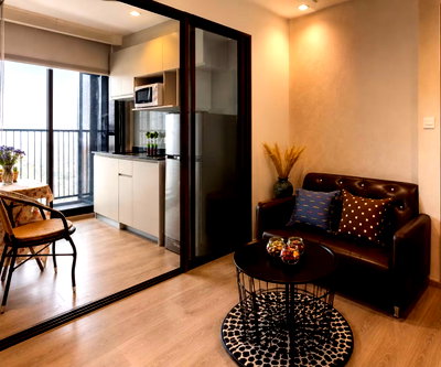 คอนโดให้เช่า : 🦋🏠 For rent , Whizdom avenue ladprao ( best price )