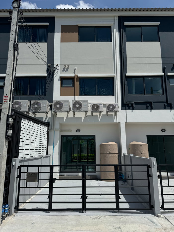 รูป เช่าด่วน! หลังสุดท้าย ค้าขายดี โฮมออฟฟิศ 3 ชั้น โครงการ DISTRICT พหลโยธิน–วิภาวดี - รูปที่ 22/23
