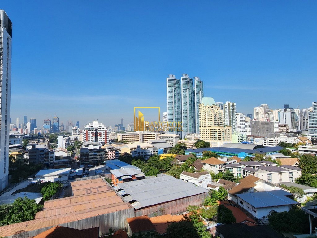 รูป Le Raffine 24 | 3 Bedroom Duplex Condo With Private Pool Area - BR15087CD - รูปที่ 12/44