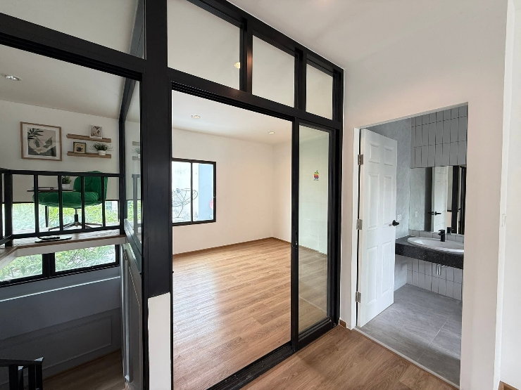 รูป Garage House ทาวน์โฮม 3 ชั้น สไตล์ไม่ซ้ำใคร - รูปที่ 29/33