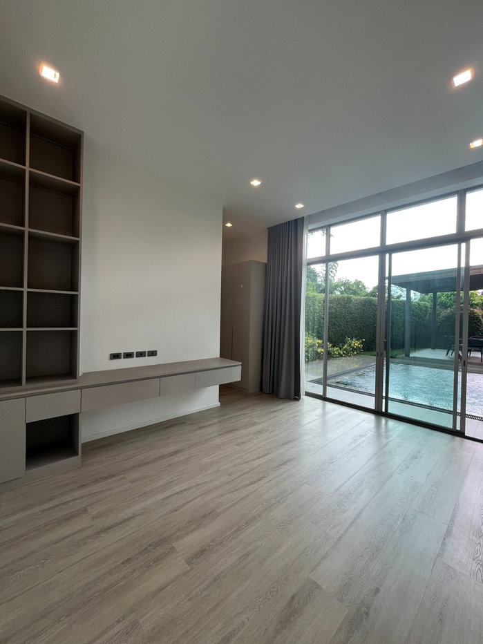 รูป 🏡✨ พูลวิลล่าชั้นเดียวสุดหรู ในโครงการคุณภาพ ใกล้สนามบินและโรงเรียนนานาชาติ #เชียงใหม่ ราคาเพียง 110,000 บาท/เดือน ✨  #AHD-V0136 - รูปที่ 12/35