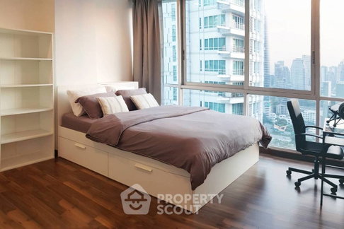 High-Floor 1-BR 67 Sqm At The Rajdamri, 100m to BTS Ratchadamri (ID 619943)
