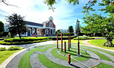 Townhouses for sale ม.ราชภัฏพระนครศรีอยุธยา : For Sale: English-style Townhome at indy Ayuttaya by Land&Houses