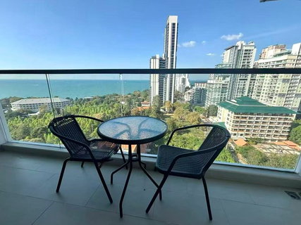 รูปภาพ ⛵ Peak Tower ⛵ Sea view / 14F / Studio room >> THB11,000/month彡