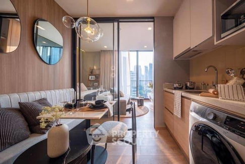 1-BR Condo In Noble Around Sukhumvit 33, 28 Sqm Near BTS Phrom Phong (ID 1728052)