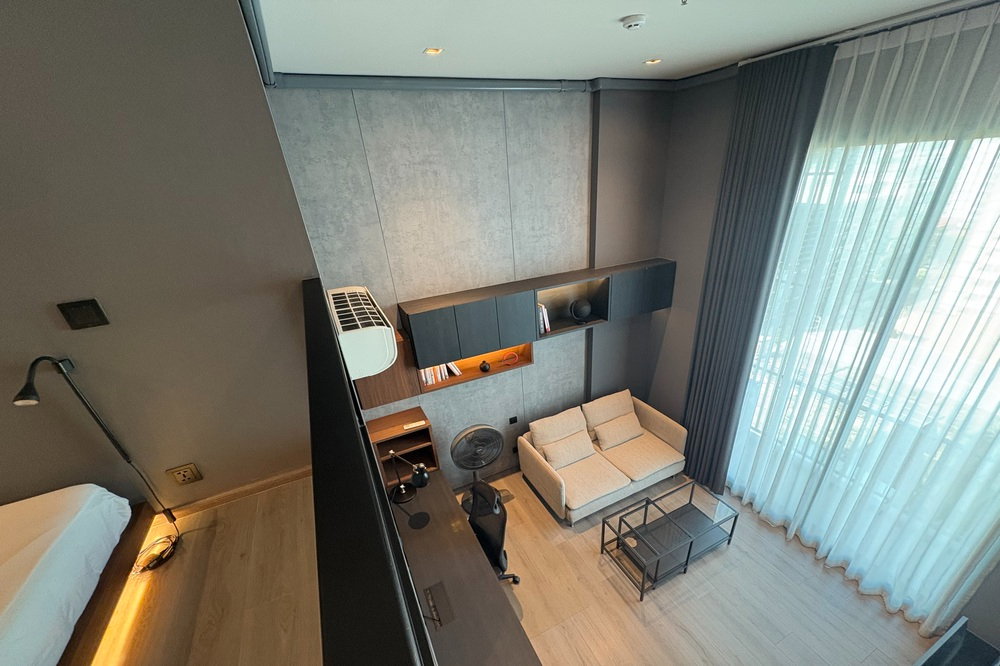 รูป ขายด่วน !! The Reserve Phahol - Pradipat, 1 นอน Loft, 1 น้ำ, ห้องอยู่ทางทิศเหนือ, ตกแต่งสไตล์โมเดิร์น, ทำเลดี ! Code C20241200036 แต่งครบ, ราคาพิเศษ! - รูปที่ 5/8