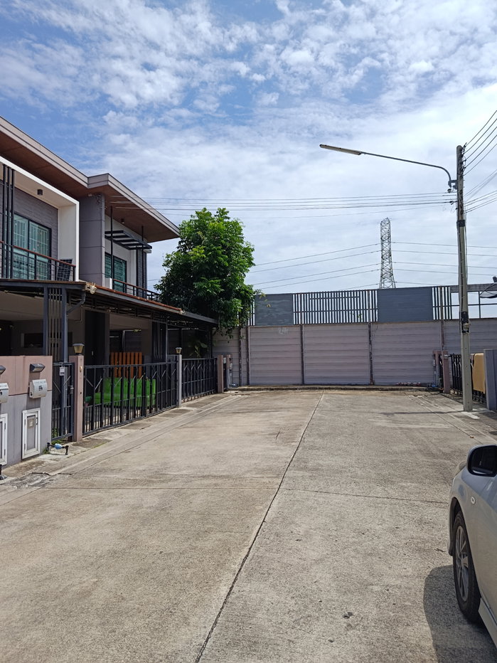 รูป 🏡 ขายทาวน์โฮมสภาพใหม่มาก โครงการ The Plant รังสิต–คลอง 2 - รูปที่ 16/22