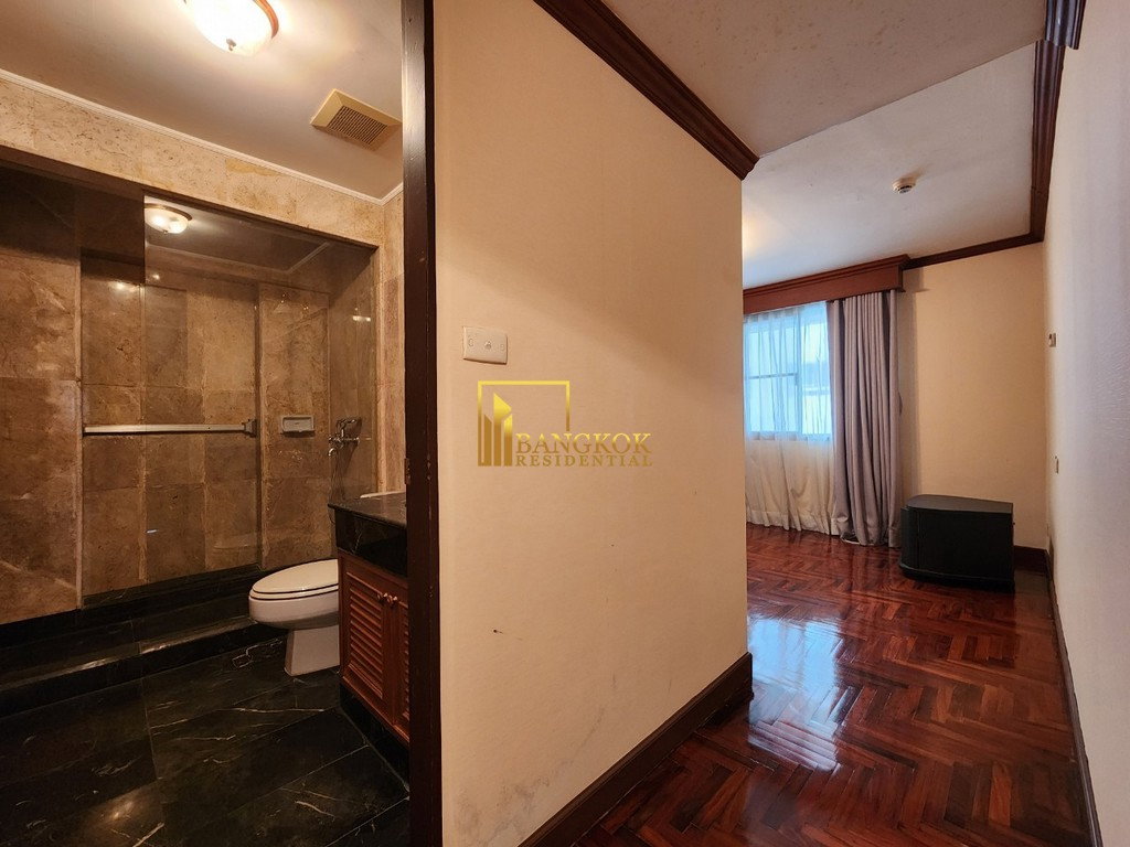 รูป Le Raffine 24 | 3 Bedroom Duplex Condo With Private Pool Area - BR15087CD - รูปที่ 18/44