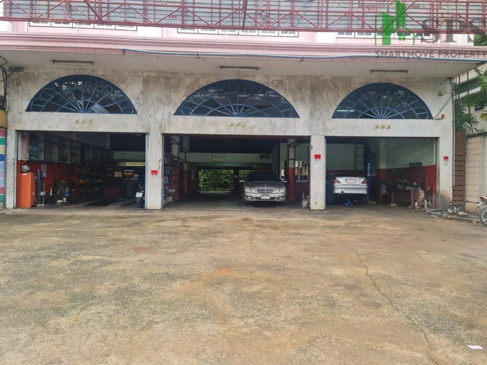 รูป ให้เช่า อาคารพาณิชย์ติดถนนศรีนครินทร์ ใกล้รถไฟฟ้าสายสีเหลือง (SPSAD4108) - รูปที่ 2/10