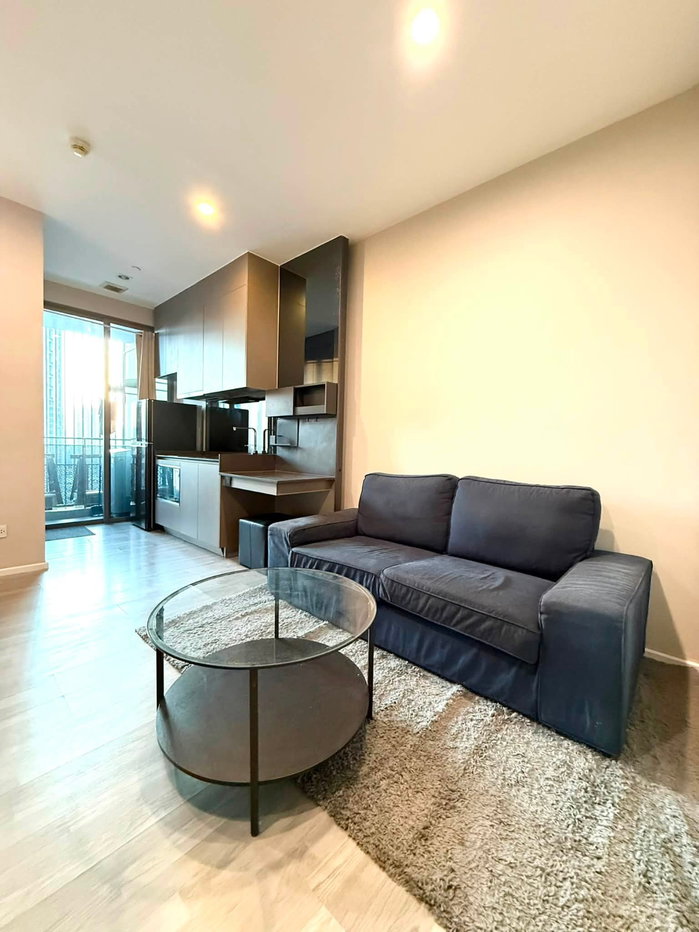 รูป ให้เช่า คอนโด เดอะรูม สุขุมวิท 69 *ห้องใหญ่กว่าใคร* ที่ Line: @homefinder - รูปที่ 4/10