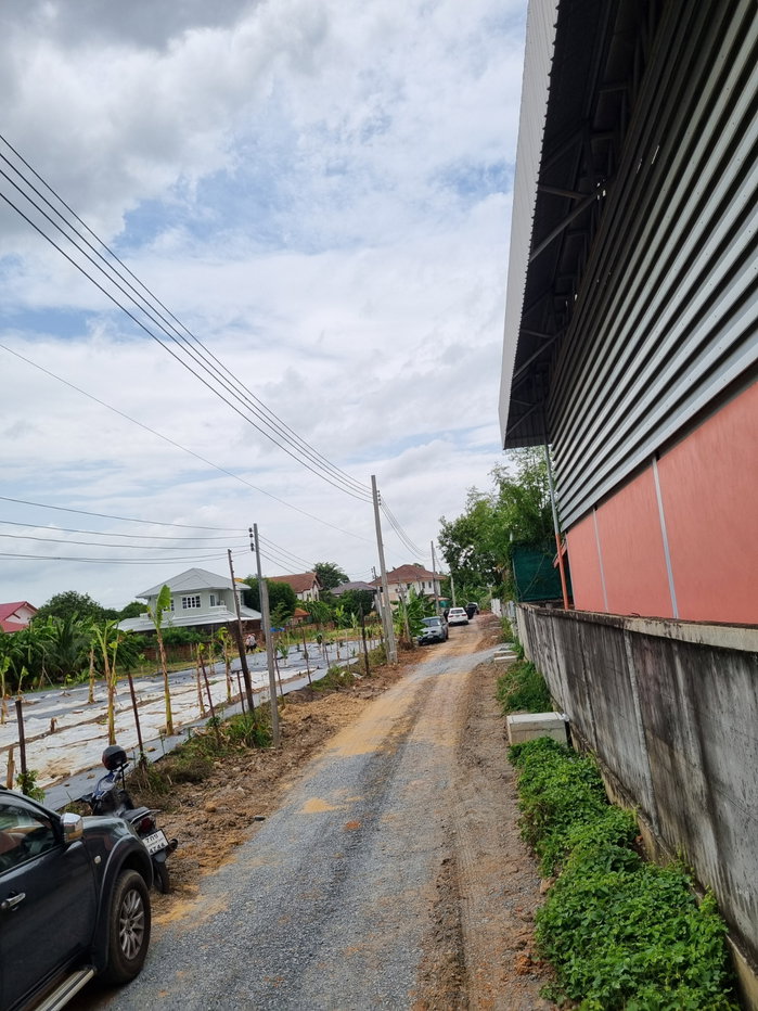 รูป ขายด่วน! ที่ดินแปลงสวย ถนนศาลาธรรมสพน์ - รูปที่ 3/6