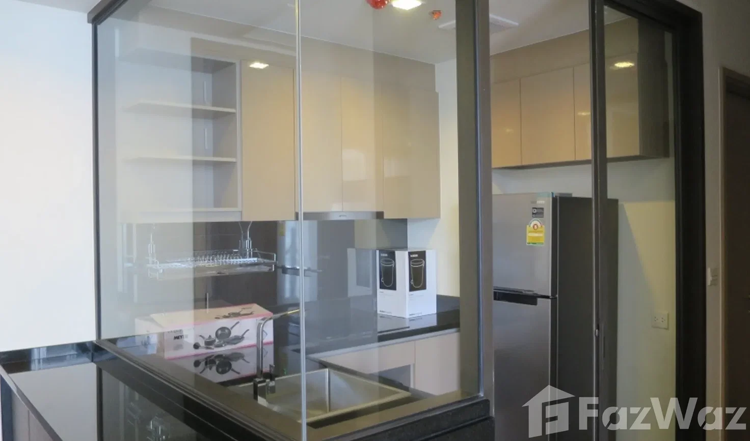 picture 2BR unit on high floor 6628870 - 3/8