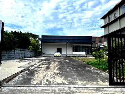 ขายโรงงาน : ขายออฟฟิศพร้อมโกดัง ทำเลศักยภาพ เฉลิมพระเกียรติ ร.9 ใกล้ Mega Bangna ครบทุกฟังก์ชันในอาคารเดียว เหมาะสำหรับคลังสินค้า, สำนักงาน, Studio, Showroom, 