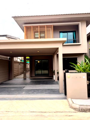 เช่าบ้านเดี่ยว มาร์เก็ต วิลเลจ สุวรรณภูมิ : ให้เช่า บ้านเดี่ยว โครงการ โคโม่ โบทานิค บางนา GH605