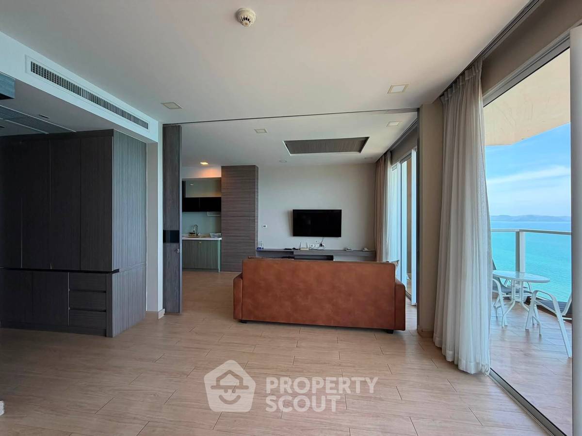 picture 2-BR Condo For Rent, Cetus Beachfront, Jomtien Beach (ID 3131913) - 7/17
