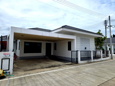 Houses for sale Nakhon Ratchasima Rajabhat University : House for Sale – Single-Story Corner House Nakhon Kesda Village, Hua Thale, Nakhon Ratchasima