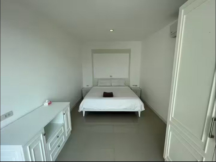 รูป The Royal Navin Tower ให้เช่าเดือนละ 20,000 บาท 086-5049889 - รูปที่ 4/27