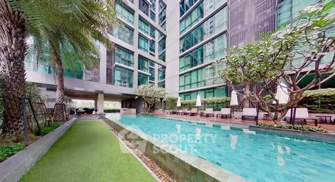 คอนโด 2 ห้องนอน ให้เช่า The Room Sukhumvit 21 ใกล้ MRT สุขุมวิท (ID 3132079)