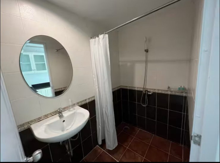 รูป The Royal Navin Tower ให้เช่าเดือนละ 20,000 บาท 086-5049889 - รูปที่ 21/27