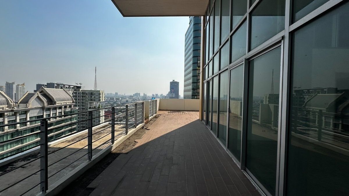 รูป เพ้นท์เฮ้าส์ My Resort Bangkok 194.62 ตร.ม. ชั้น 27 ราคาดีที่สุดในย่านอโศก-เพชรบุรี - รูปที่ 2/9