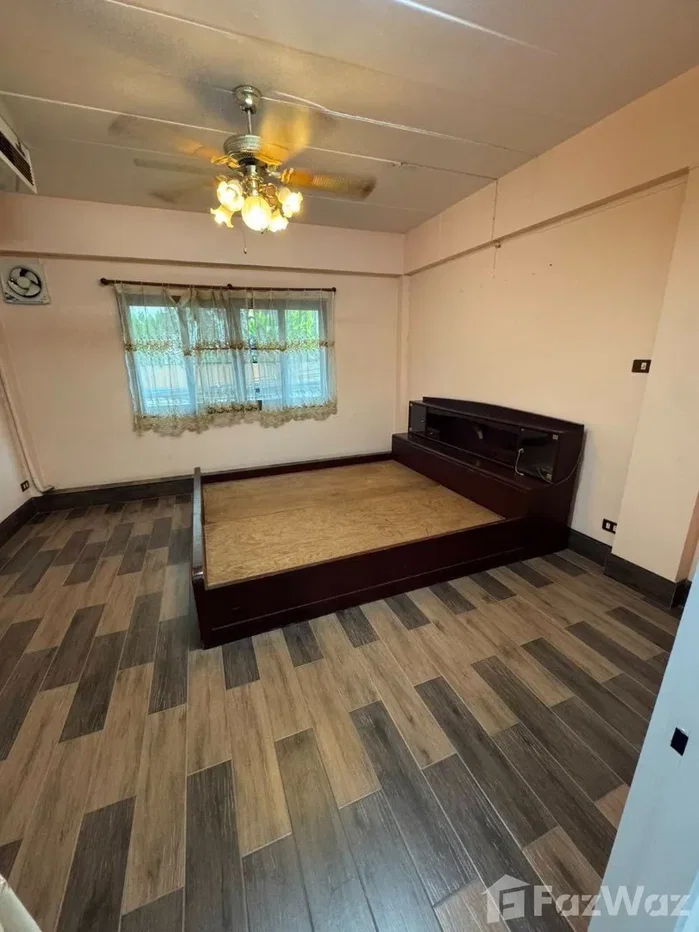 รูป ขาย ทาวน์เฮ้าส์ 6 ห้องนอน ใน บางซื่อ, กรุงเทพมหานคร 6613582 - รูปที่ 8/8