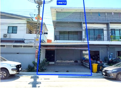 Townhouses for sale Samut Prakarn : 🔥 House for Sale at Thanda Park View 5 (Phraeksa–Thepharak), Bang Phli – Convenient Location Near Thepharak Road