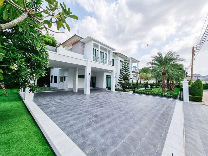 บ้านเดี่ยวให้เช่า : ให้เช่า บ้านเดี่ยว บ้านโครงการ เพอร์เฟคมาสเตอร์พีซ สุขุมวิท77 GH607