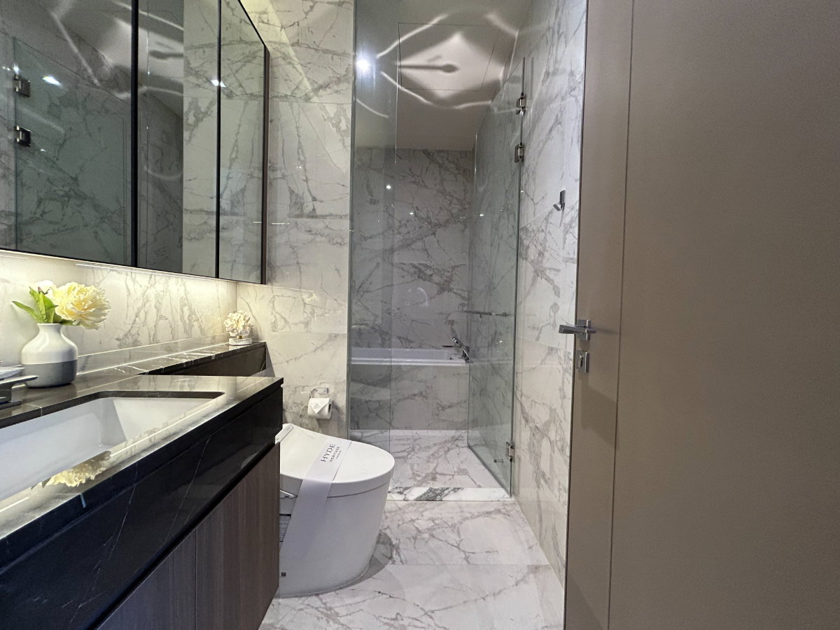 รูป HYDE Heritage Thonglor 1 ห้องนอนใหญ่ ชั้นสูง ห้องมุม ราคาโปรโมชั่น  - รูปที่ 8/13