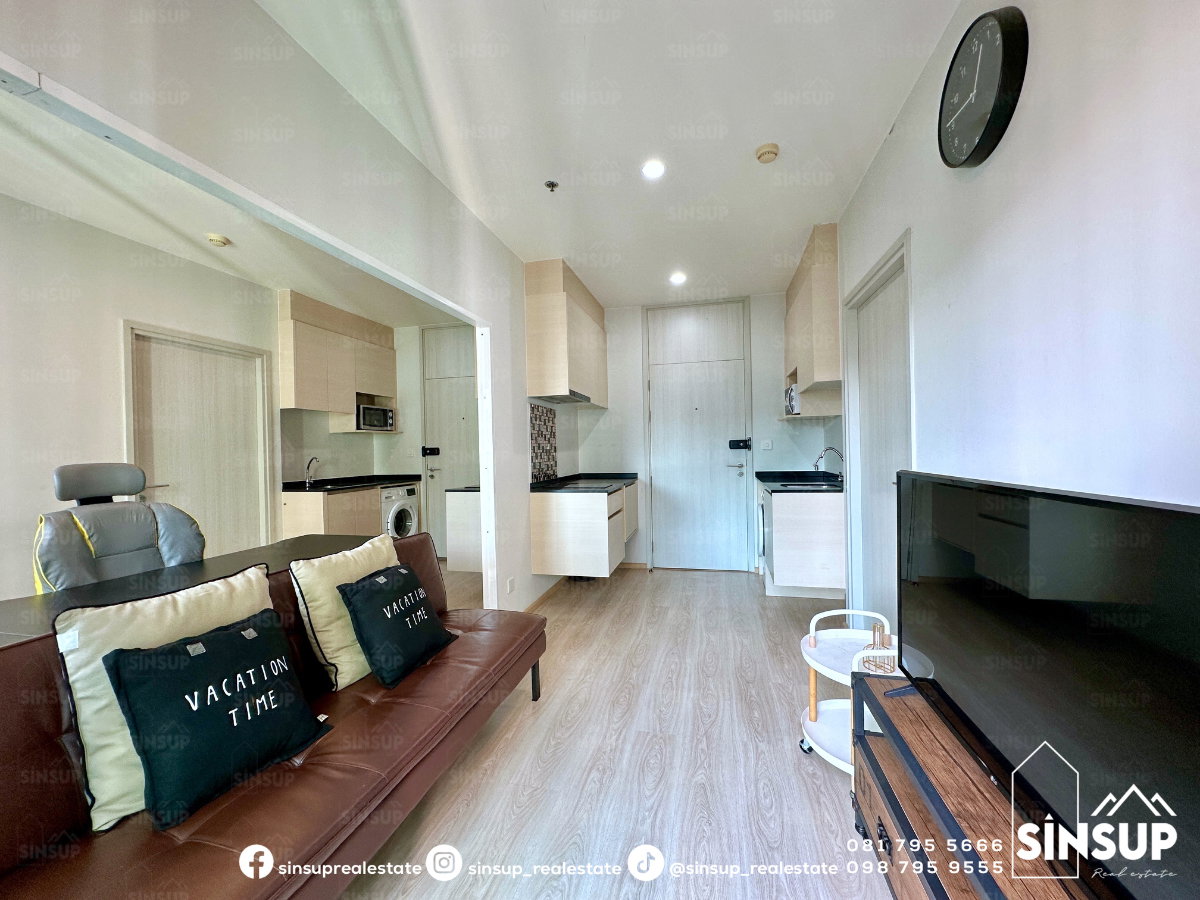 picture 🌆 For Rent | 𝐍𝐨𝐛𝐥𝐞 𝐑𝐞𝐯𝐨𝐥𝐯𝐞 𝐑𝐚𝐭𝐜𝐡𝐚𝐝𝐚 Spacious Combined Unit, 52 Sq.m. | 2 Bedrooms | Near MRT Thailand Cultural Centre - 8/21