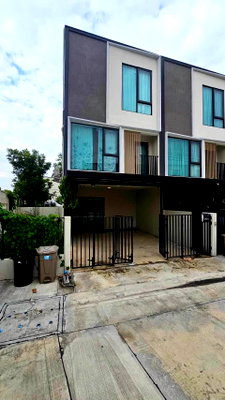 Townhouses for rent : #SC15905 📌 Rent | 🟦🟨Altitude Kraf Bangna🟥🟩💬𝑪𝒐𝒏𝒕𝒂𝒄𝒕𝑳𝑰𝑵𝑬:@𝒔𝒆𝒄𝒓𝒆𝒕𝒑𝒓𝒐𝒑𝒆𝒓𝒕𝒚 🔥✨