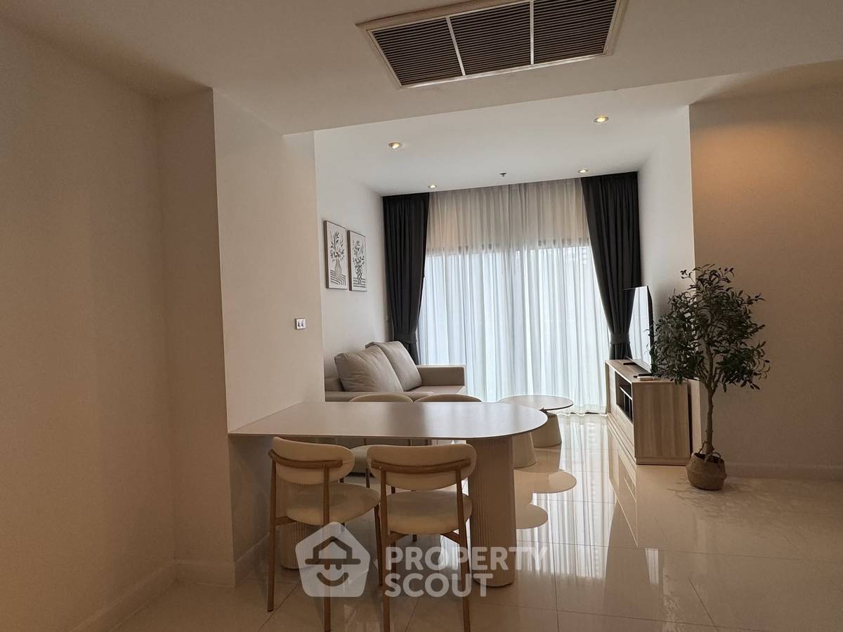 รูป คอนโดให้เช่า 2 ห้องนอน ขนาด 80 ตร.ม. ที่ ซี ซารัน คอนโดมิเนียม บางเสร (ID 3131912) - รูปที่ 5/12