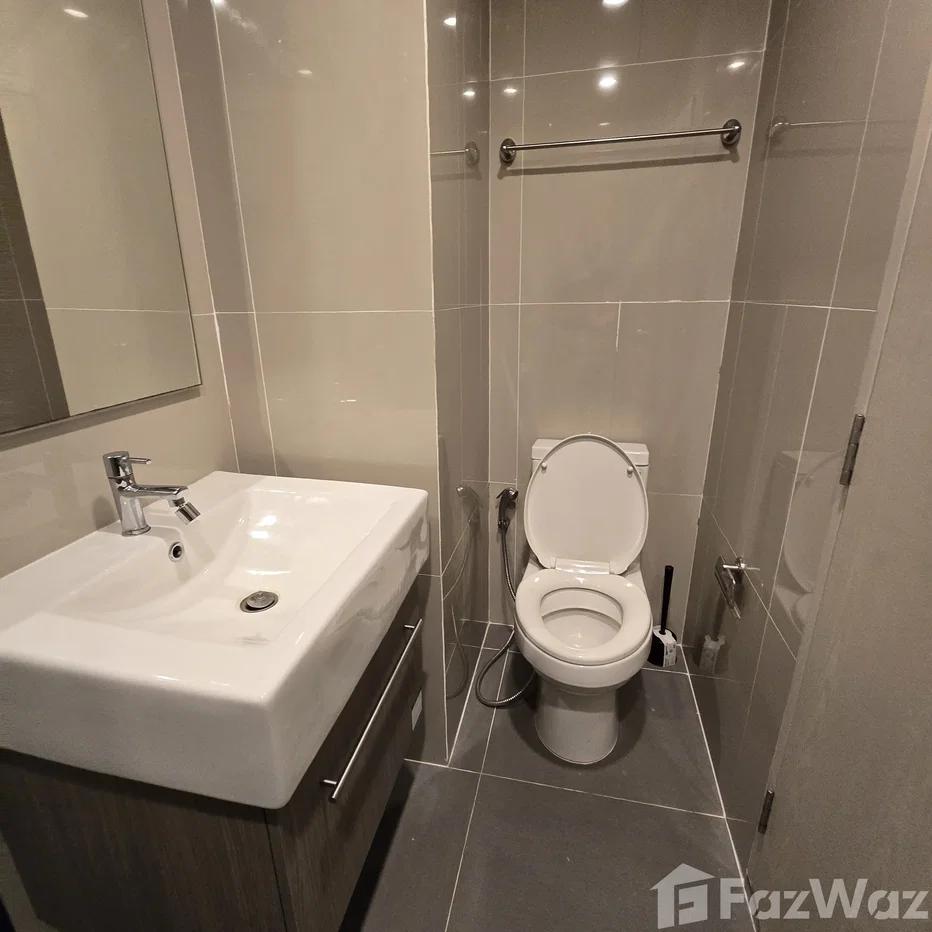 picture PRIVATE CORNER ROOM 6618211 - 1/8