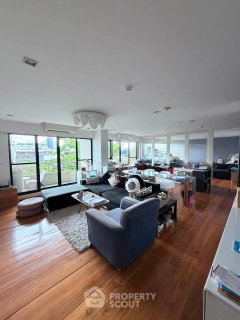 รูปภาพ 2-BR Condo 150 Sqm, Supreme Ville Condominium near MRT Khlong Toei (ID 3133889)