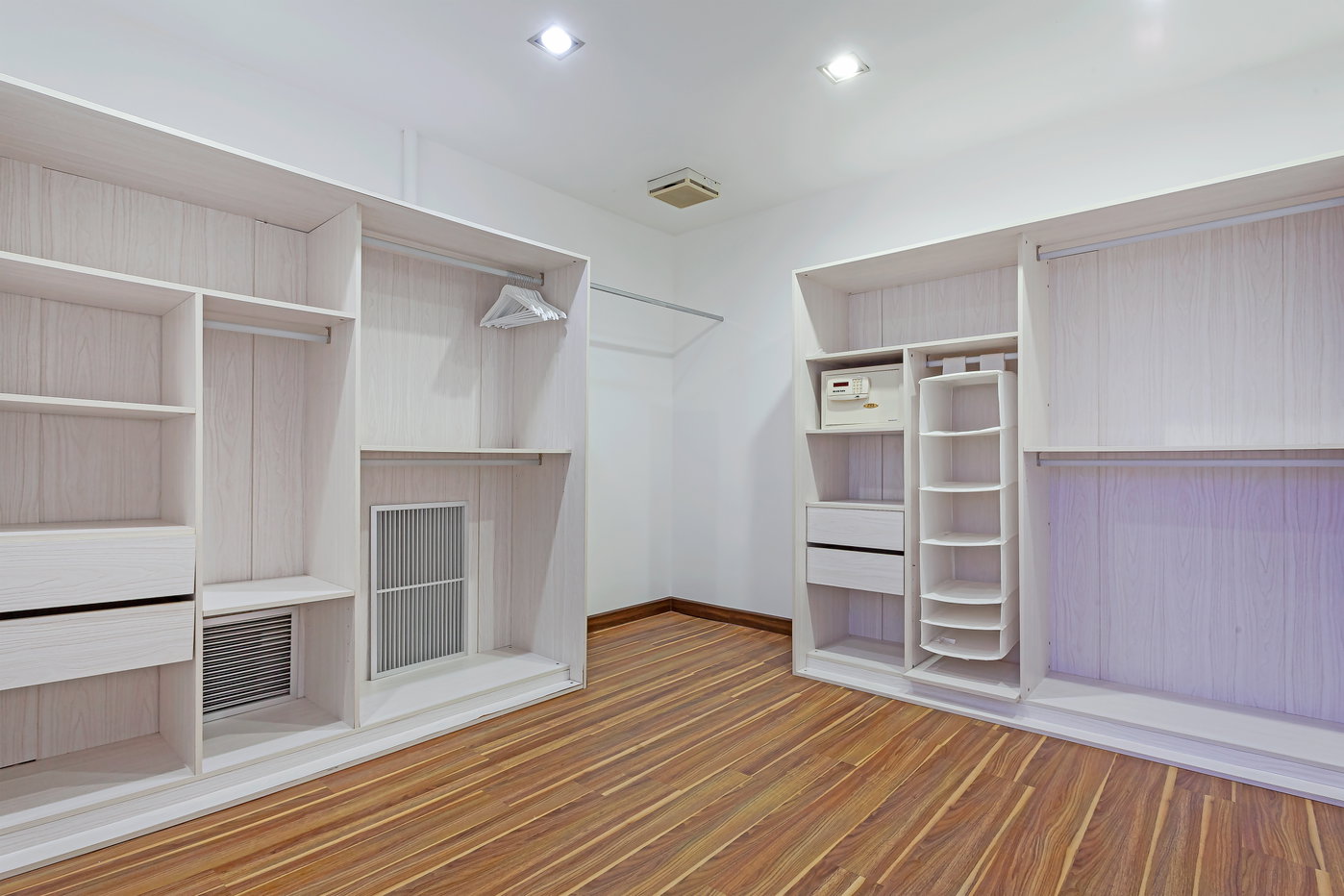 picture Spacious Pool Villa for Rent Pratumnak Pattaya - 20/30