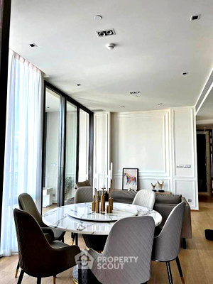 Condos for sale : 3-BR 140 Sqm, 42nd-Floor Sale At 28 Chidlom, 300m To BTS Chit Lom (ID 3136202)