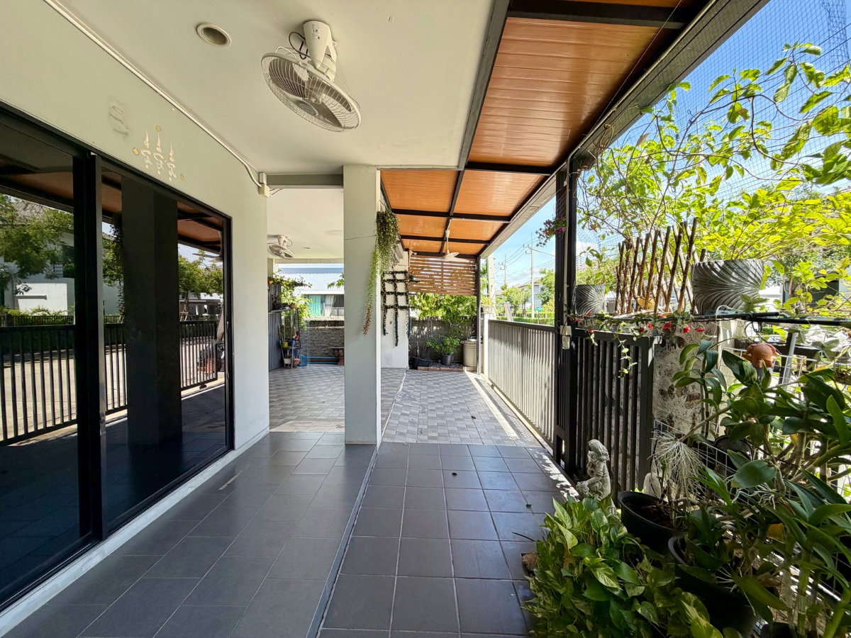 รูป 🏡✨ ให้เช่าบ้านเดี่ยว 2 ชั้น พร้อมอยู่ เอโทล วงแหวน–ลำลูกกา บ้านสวย บรรยากาศร่มรื่น เหมาะสำหรับครอบครัว - รูปที่ 2/16