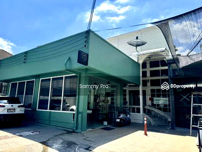 Houses for sale Pratunum : House for sell, Sukhumvit 39, Soi Promsri 2, Bangkok.