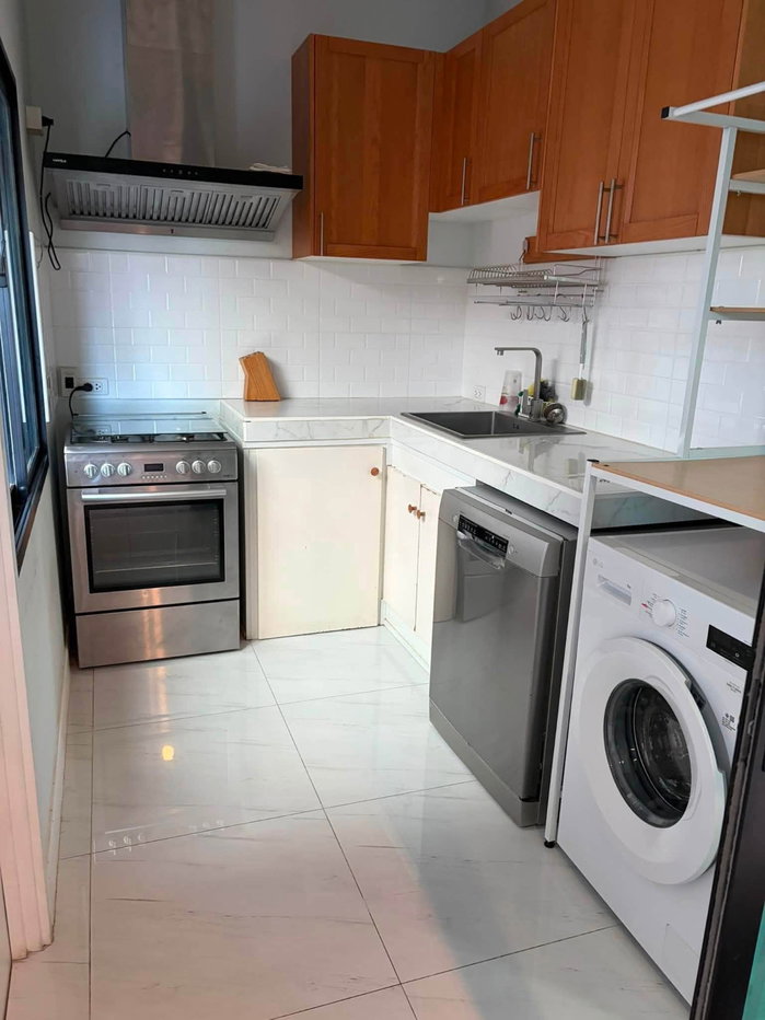 picture For Rent Detached House Como Bianca Bangna GH608 - 8/20