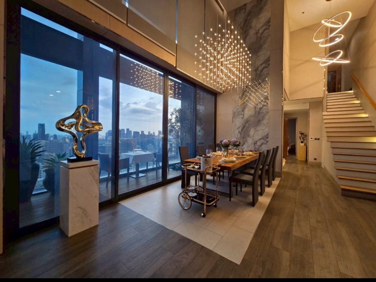 picture Ultra-Luxury Penthouse 4BR with Grand Kitchen @ The Esse Singha Complex – 145MB - 1/28