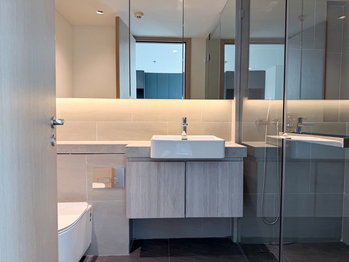 รูป RARE FIND: 1BR DUPLEX @ THE LOFTS SILOM – ONLY 12MB - รูปที่ 24/31